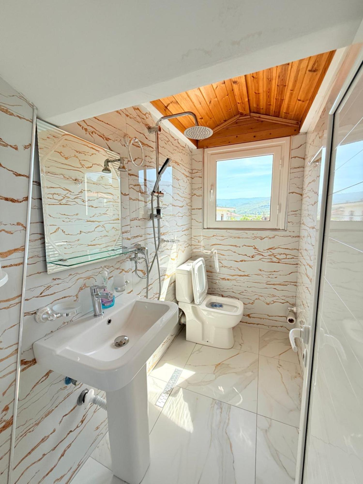 Guest House Rean Берат Экстерьер фото